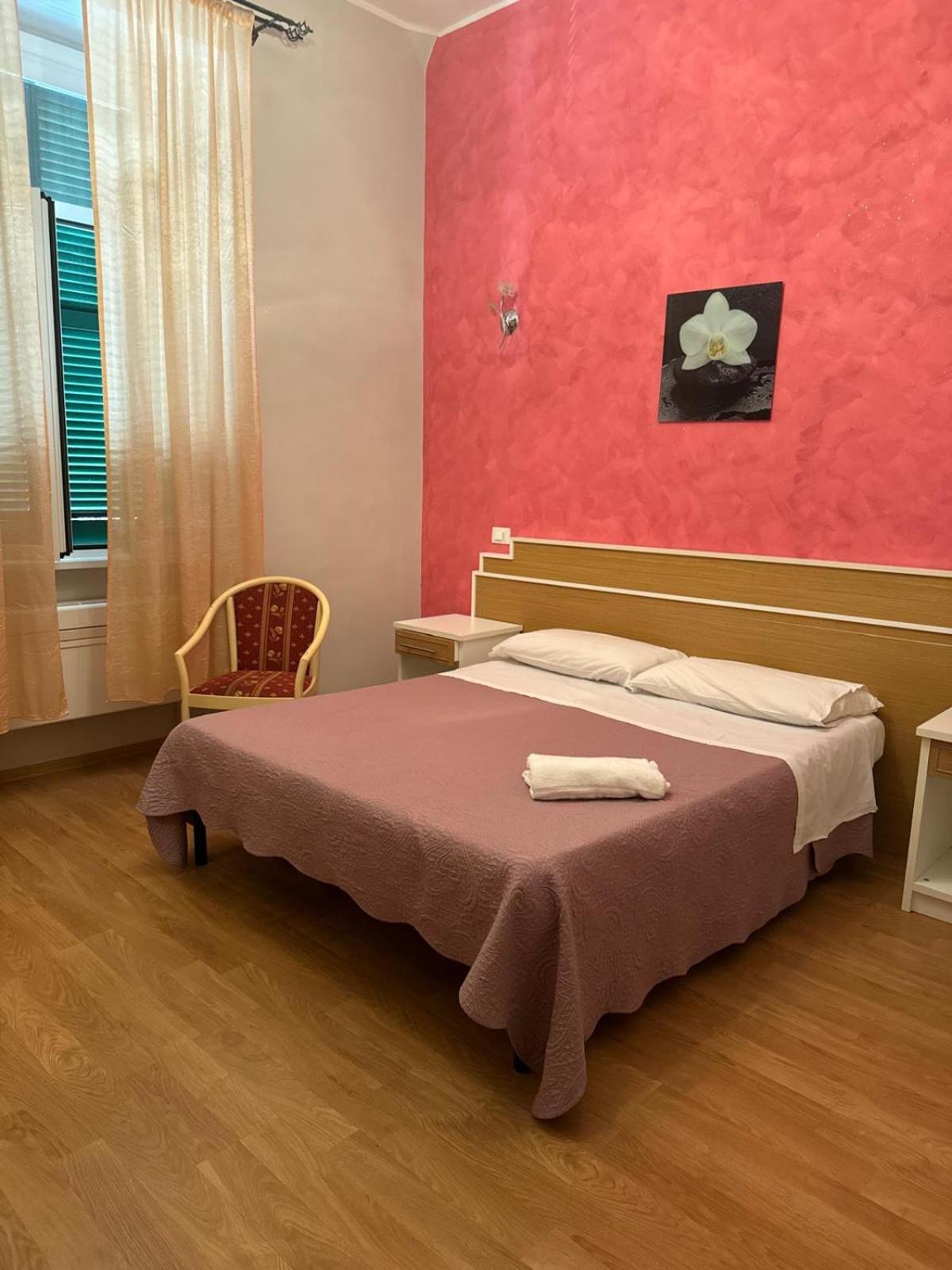 Trani B&T Rooms Roma Esterno foto