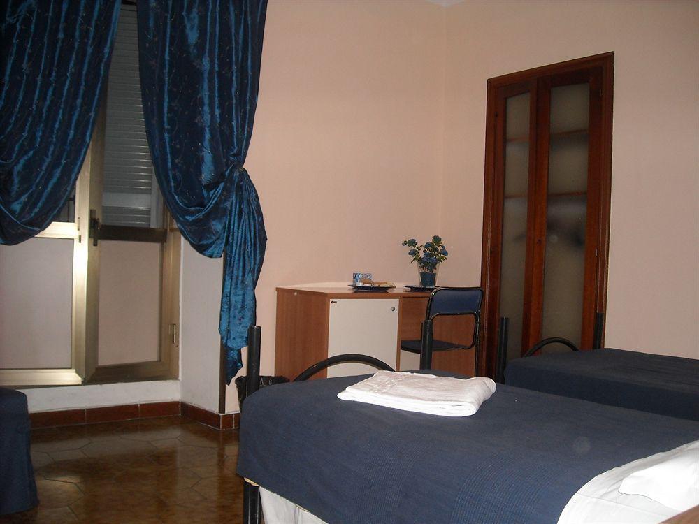 Trani B&T Rooms Roma Esterno foto