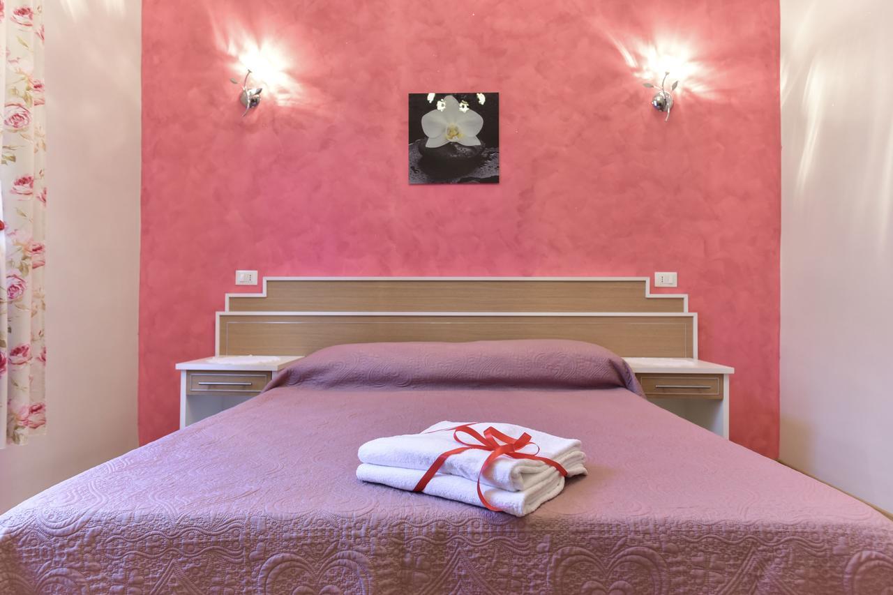 Trani B&T Rooms Roma Esterno foto